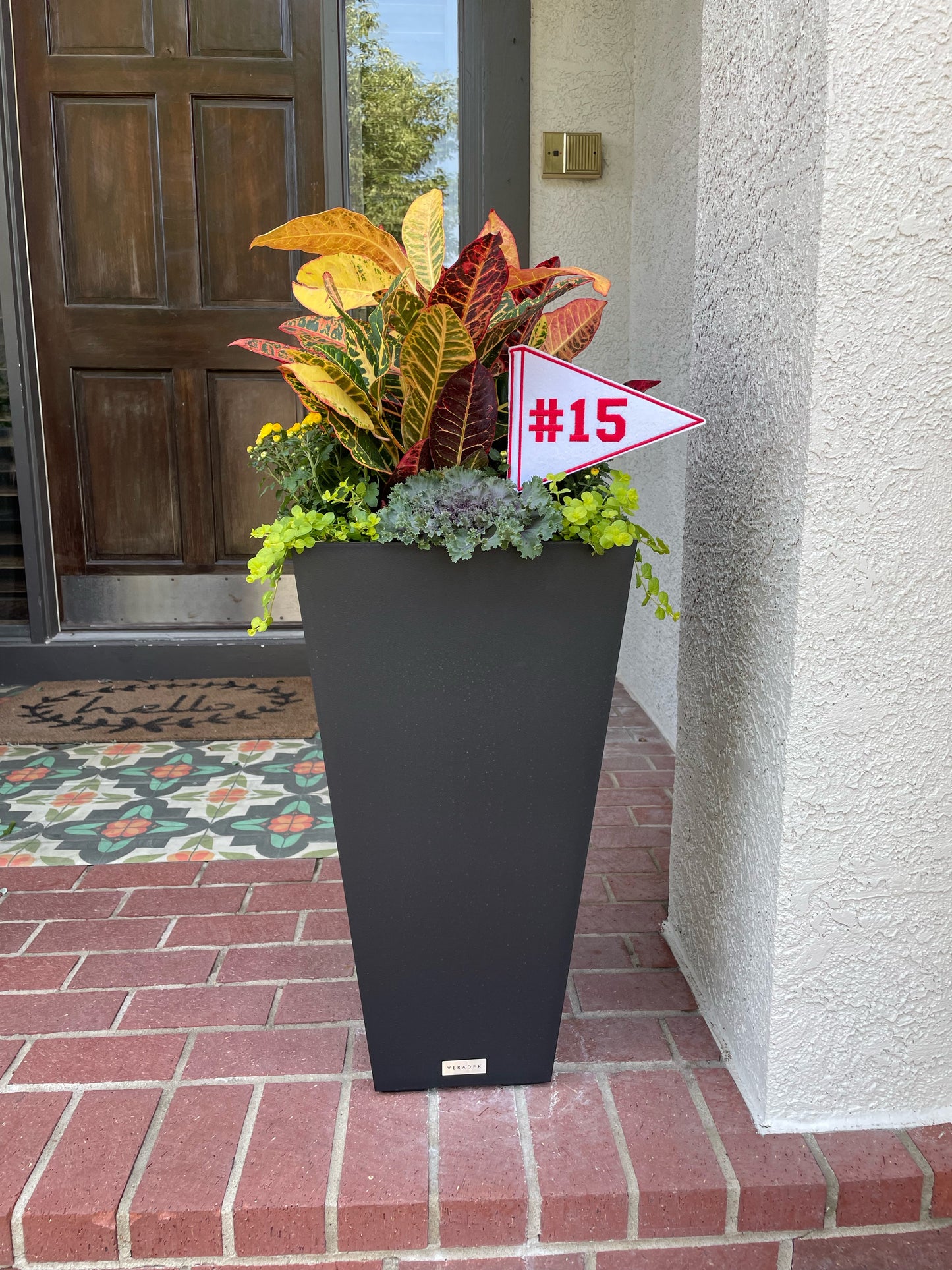 #15 Planter Pennant